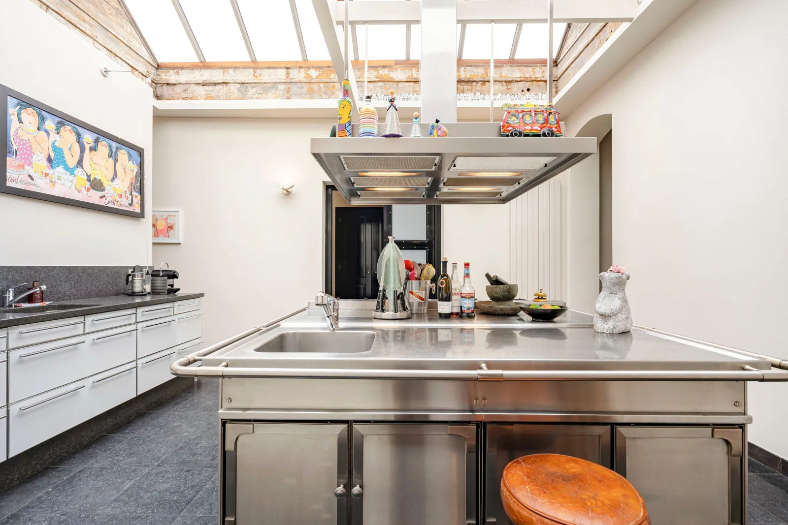 Loft #5, Gouda: de keuken onder de lichtstraat